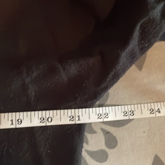 Michael Kors Sweater - Picture 9 of 10